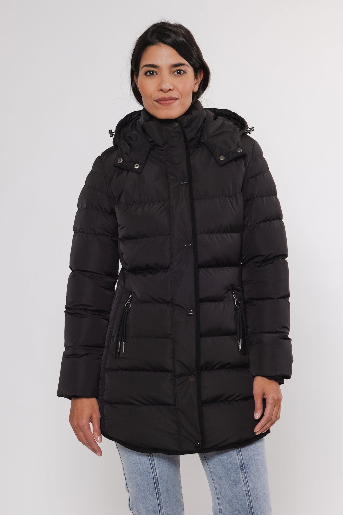 Nusa-7002412_Black_01