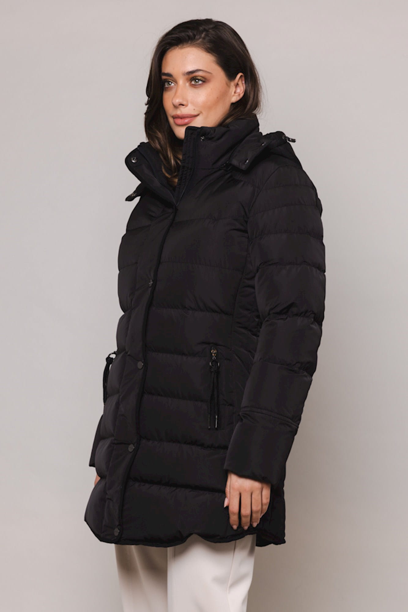 Nusa-7002310_black_02