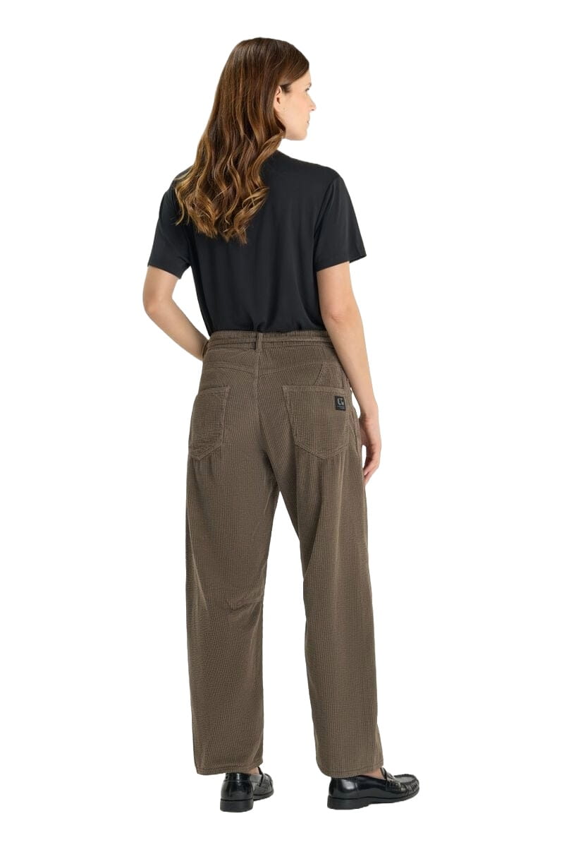 Cordhose im Ballonschnitt in Olive von Le Temps des Cerises