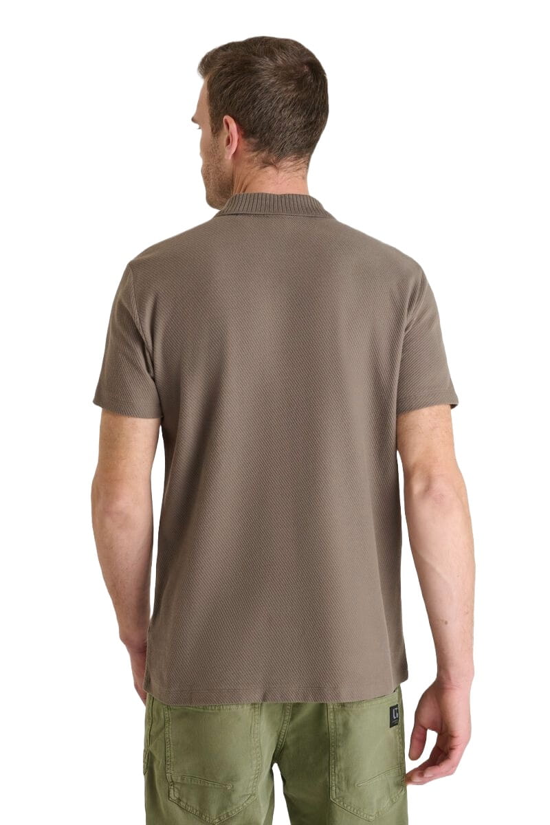 Poloshirt in braun für Herren von Le Temps des Cerises