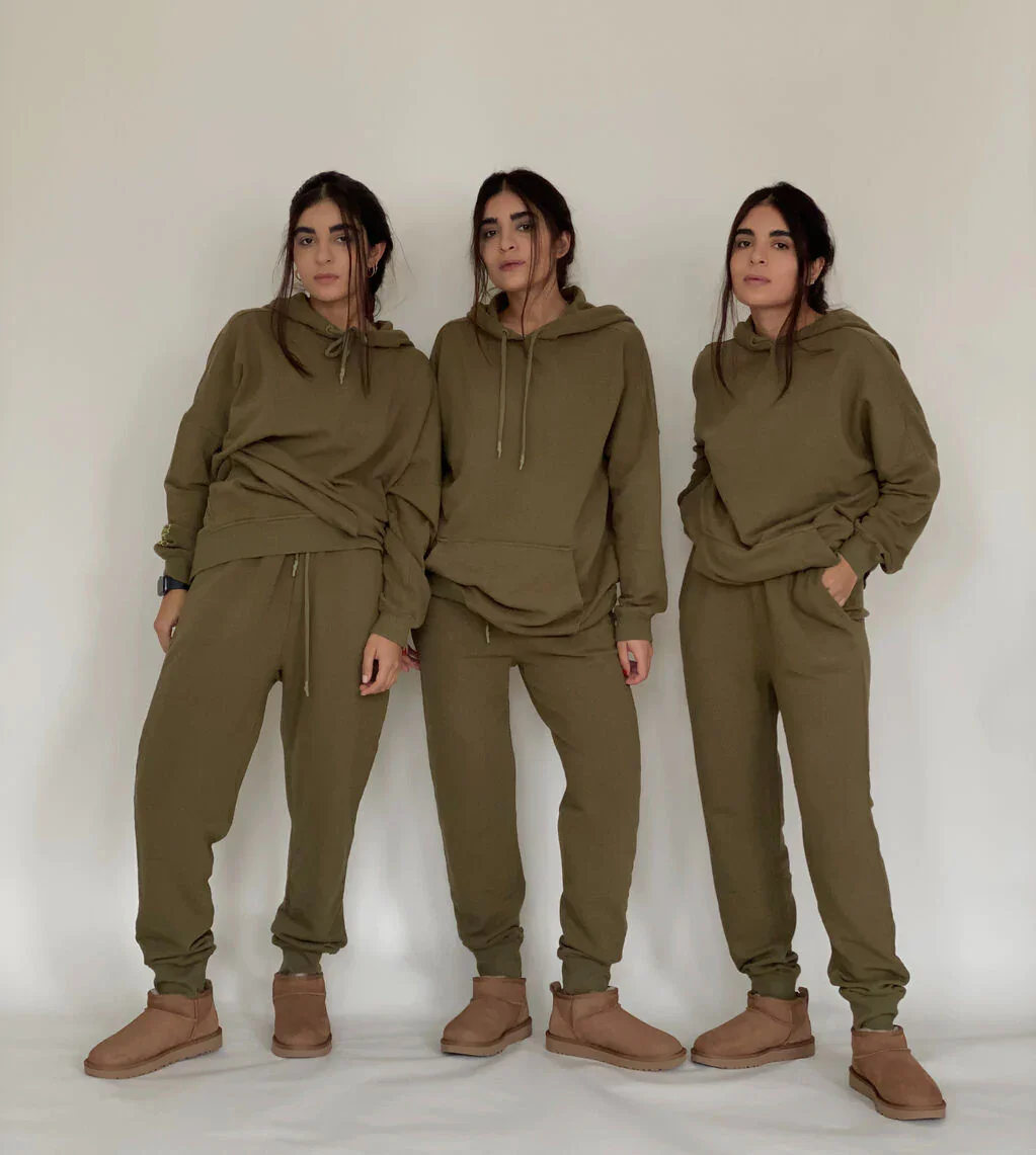 0925-AW20-Influencer_Triplets_Image-1A3HlDEMurwHSd