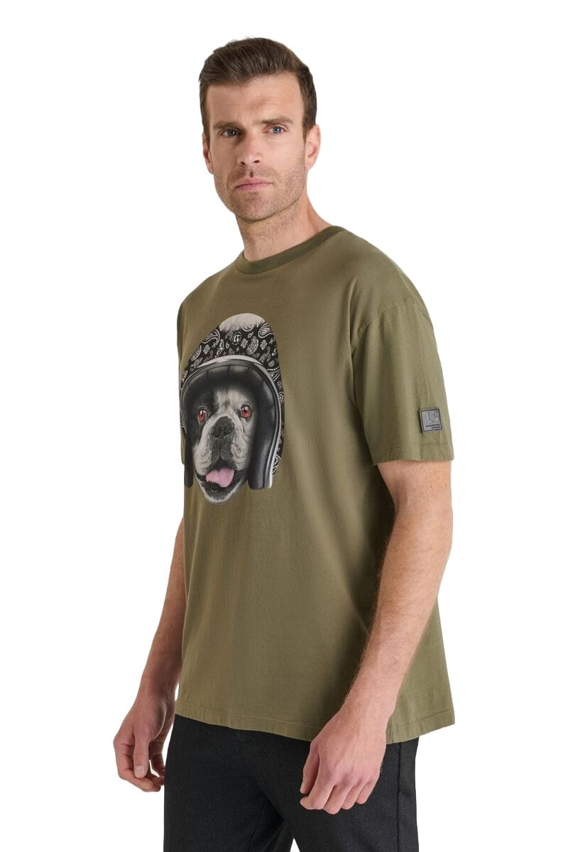 Herren T-Shirt mit Motiv in Olive mit Print vom Hund mit Helm von Le Temps des Cerises
