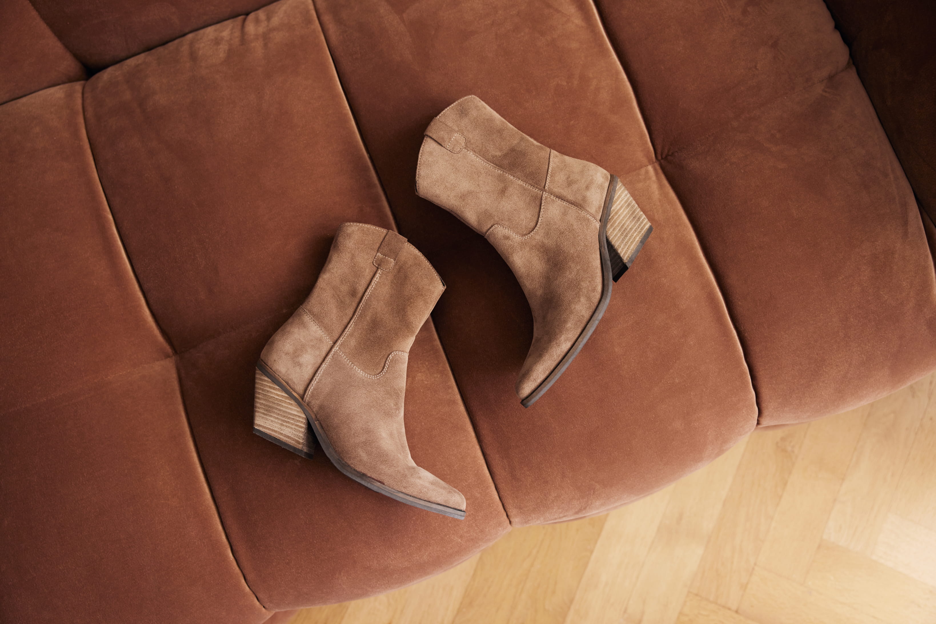 53-596-taupe1